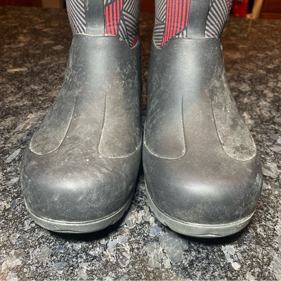 Bogs Neo Classic Geo Handle Rain Boots Youth Kids Size 6 - Picture 4 of 11